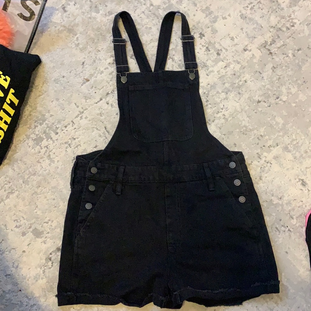 Madewell women’s overall shorts